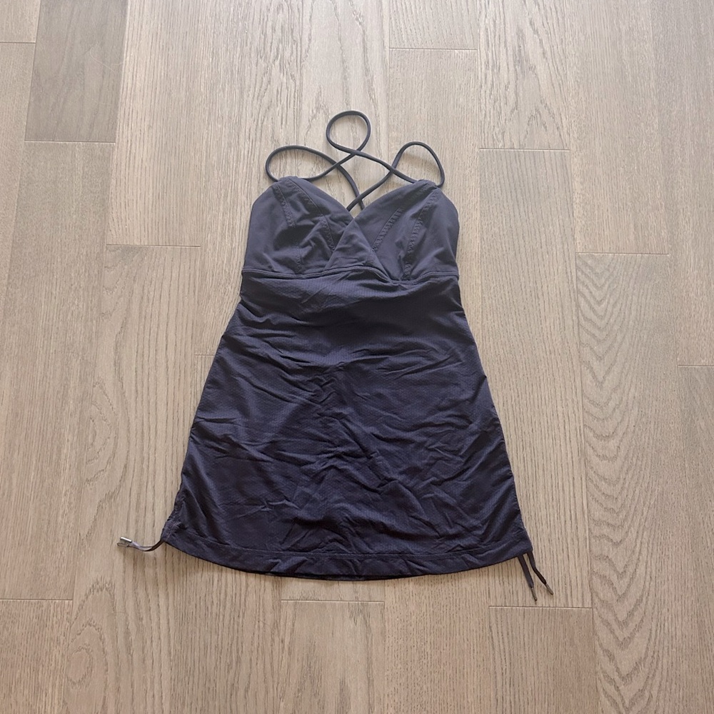 Lululemon top
